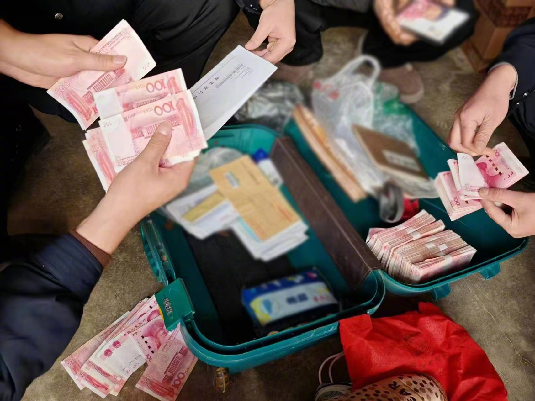 最新带现金几十万能过安检方法分析(最方便真实的余姚携带现金过安检有具体规定吗方法)