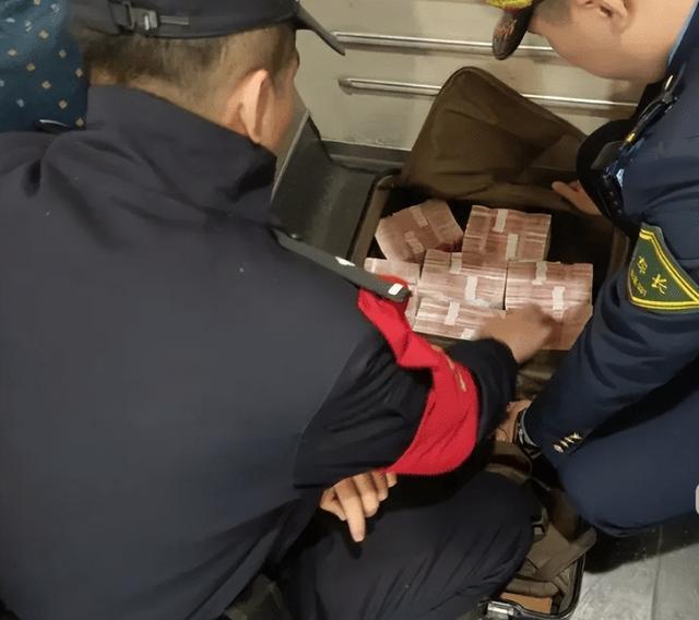 最新带现金几十万能过安检方法分析(最方便真实的余姚携带现金过安检有具体规定吗方法)
